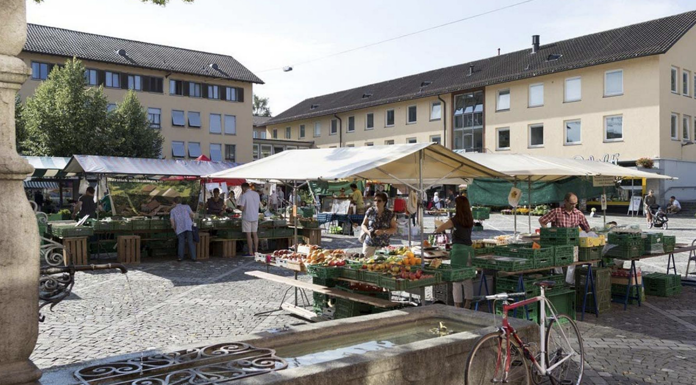 Wochenmarkt, Lindenplatz